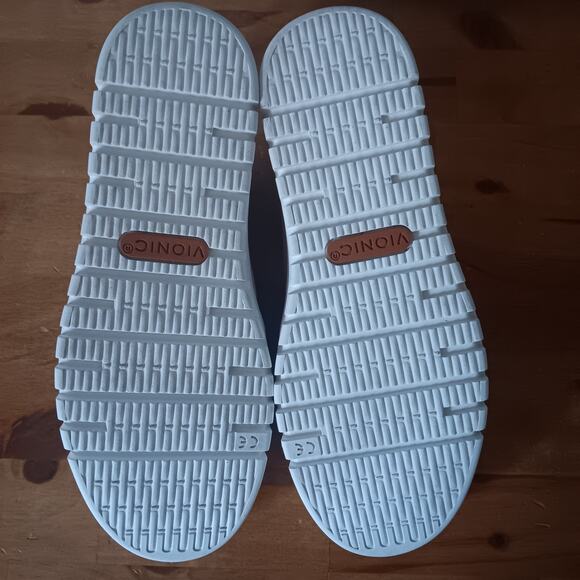 Vionic Women's Uptown Slip-On Penny Loafers Gold Shimmer Suede Size 7 W - Picture 9 of 9